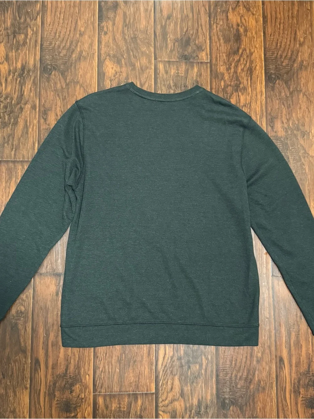 Robert Barakett Crewneck Sweater in Forest Green Heather